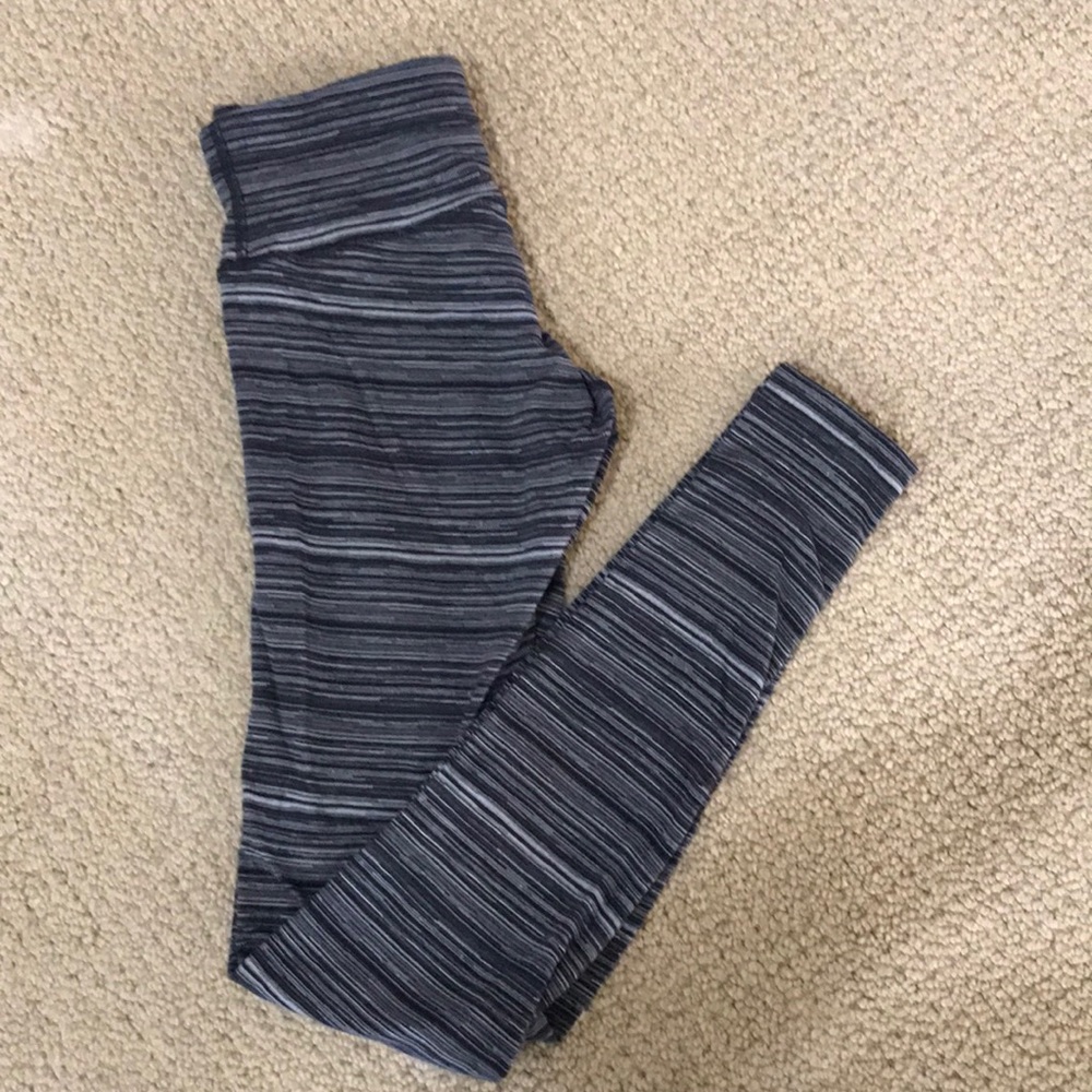 Lululemon Gray/Black Stripe Wunder Under 4 - image 1